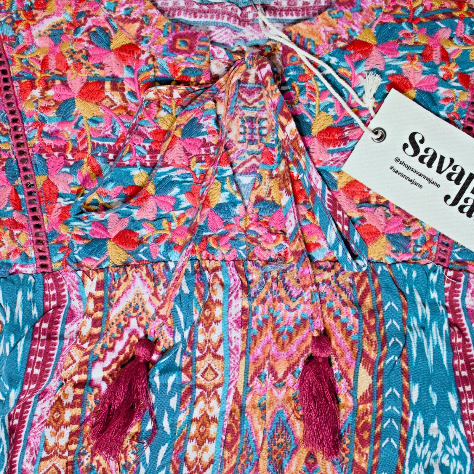 NWT Savanna Jane Pink Red Embroidered Tasseled Blouse Top Boho Festival Women L