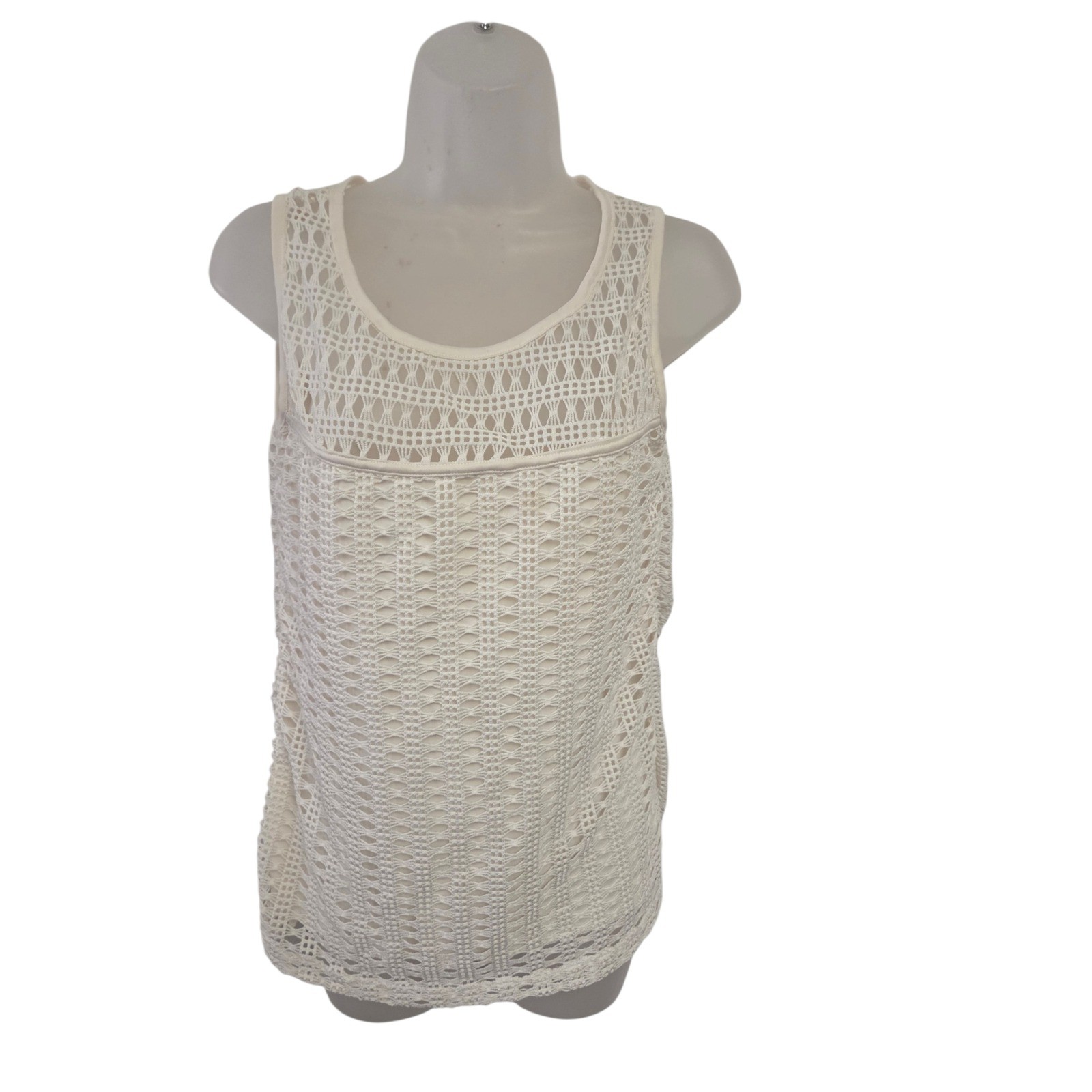 Le Rouge Cream Crochet Lace Sleeveless Tank Top Keyhole Back Small
