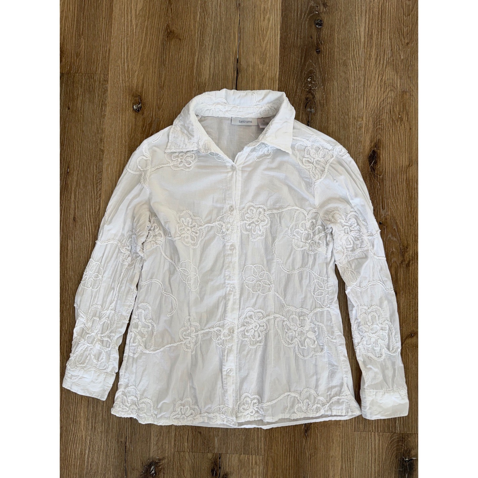 Floral Embroidered Button Down Shirt Womens M White Boho Cotton Cottagecore