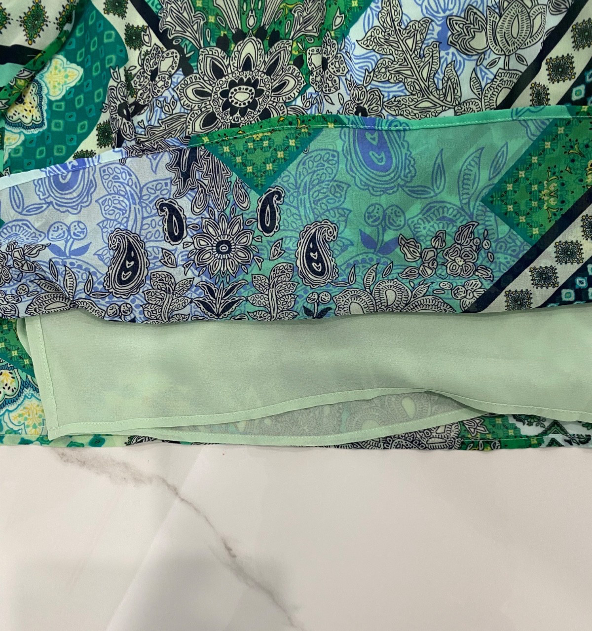 Soho Jeans Women’s L Multicolor green print 3/4 Sleeve Peasant Blouse
