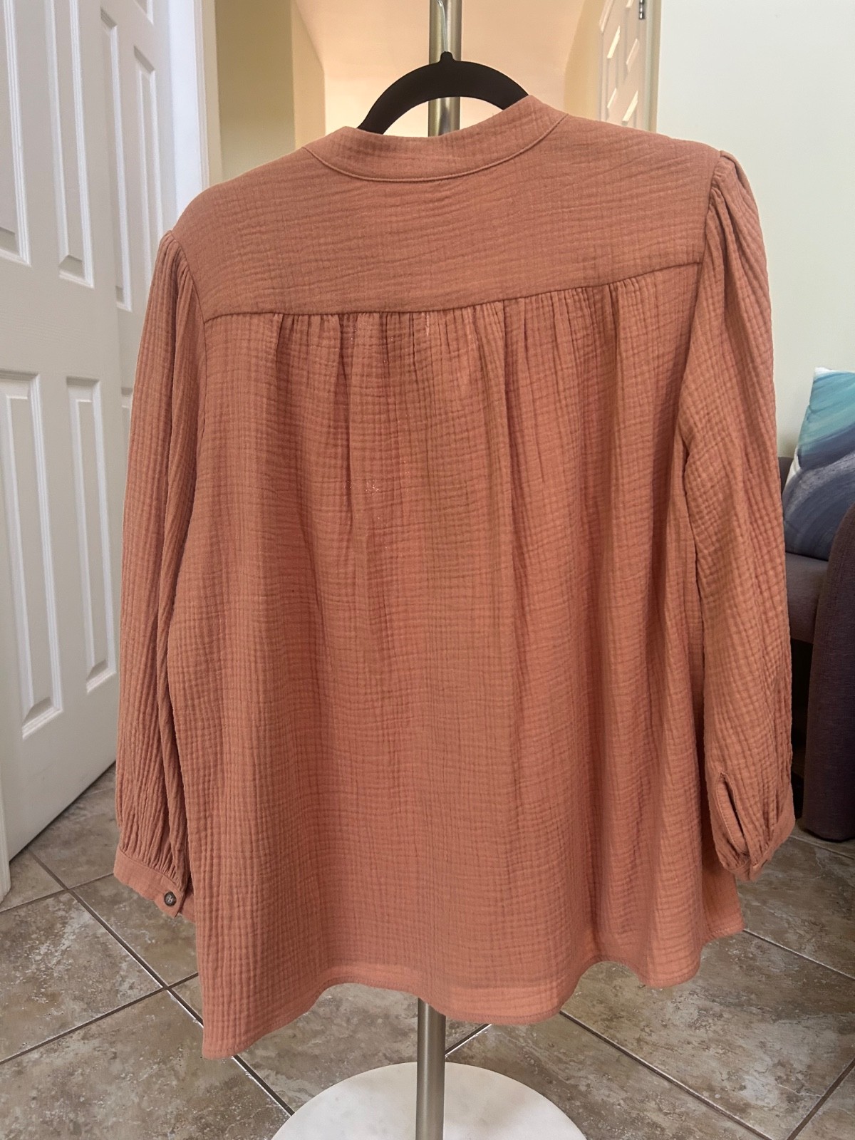 New Heidi Merrick marish top – antique blush size M