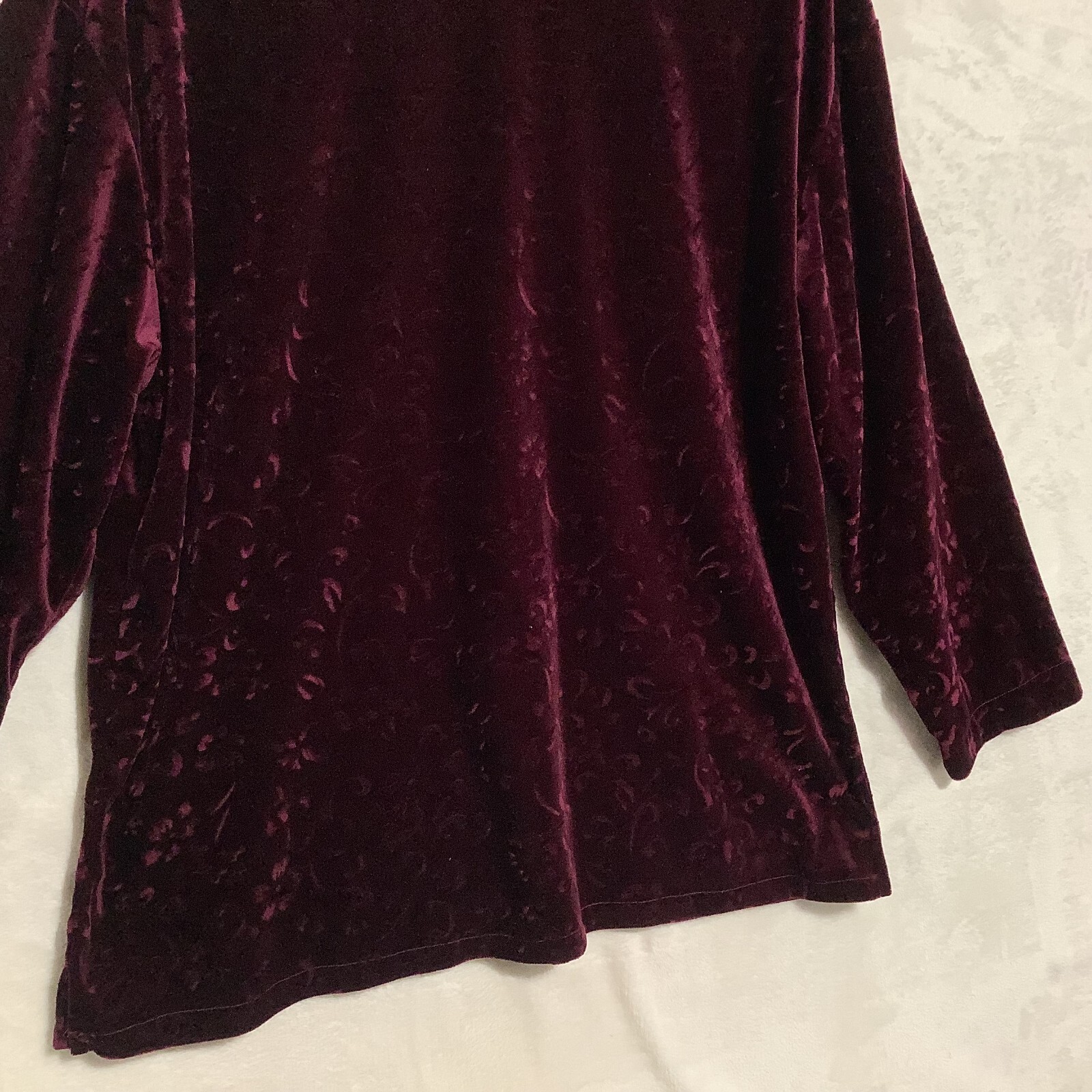 Vintage Bold Spirit Crushed Velvet Velour Shirt Floral Embossed Womens Sz M Red