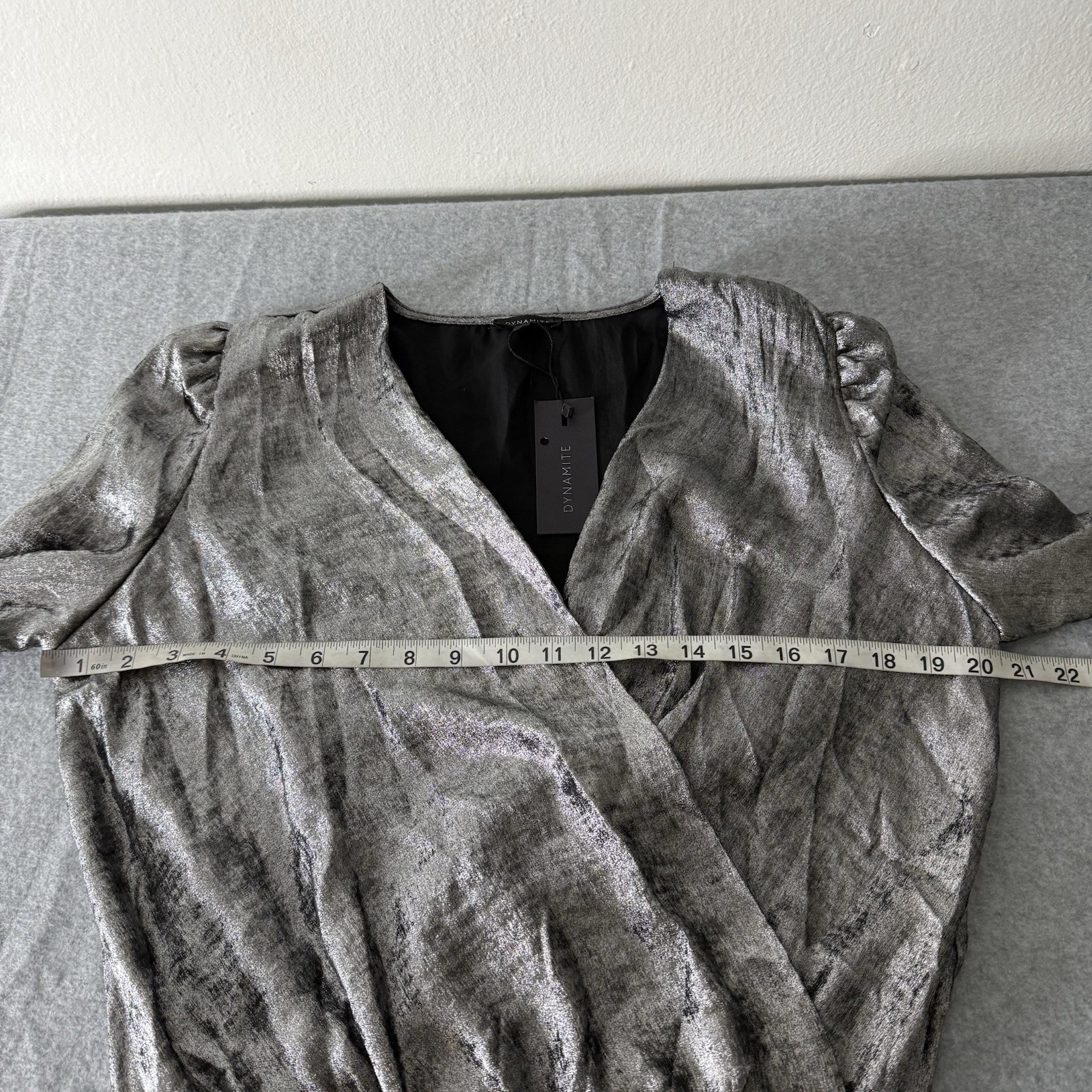 New Dynamite Long Puff Sleeve Silver Metallic Bodysuit Women’s Medium Party