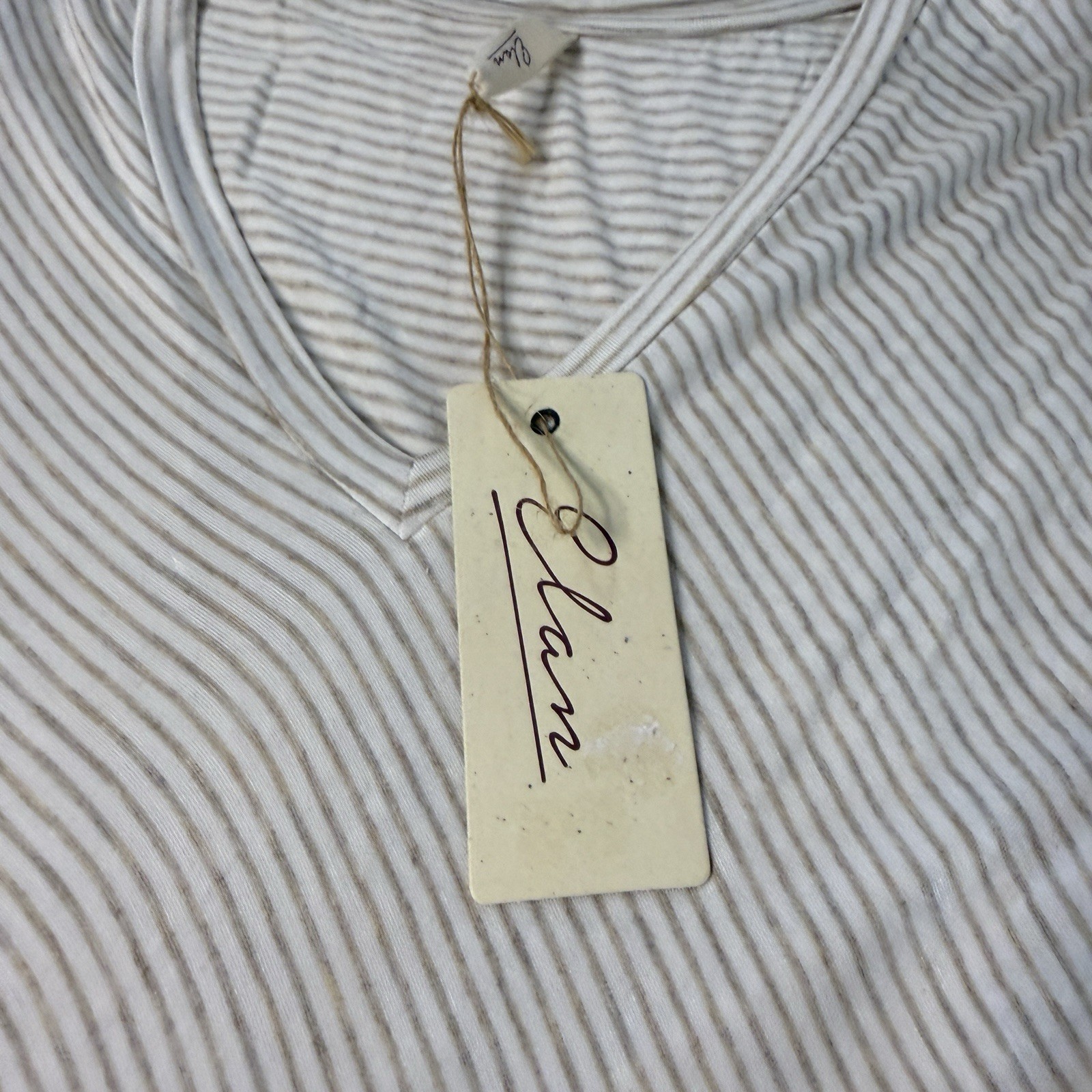 NWT Elan Medium Striped Tunic Top Beige Ivory Sharkbite Hem Boho Rayon Stretch