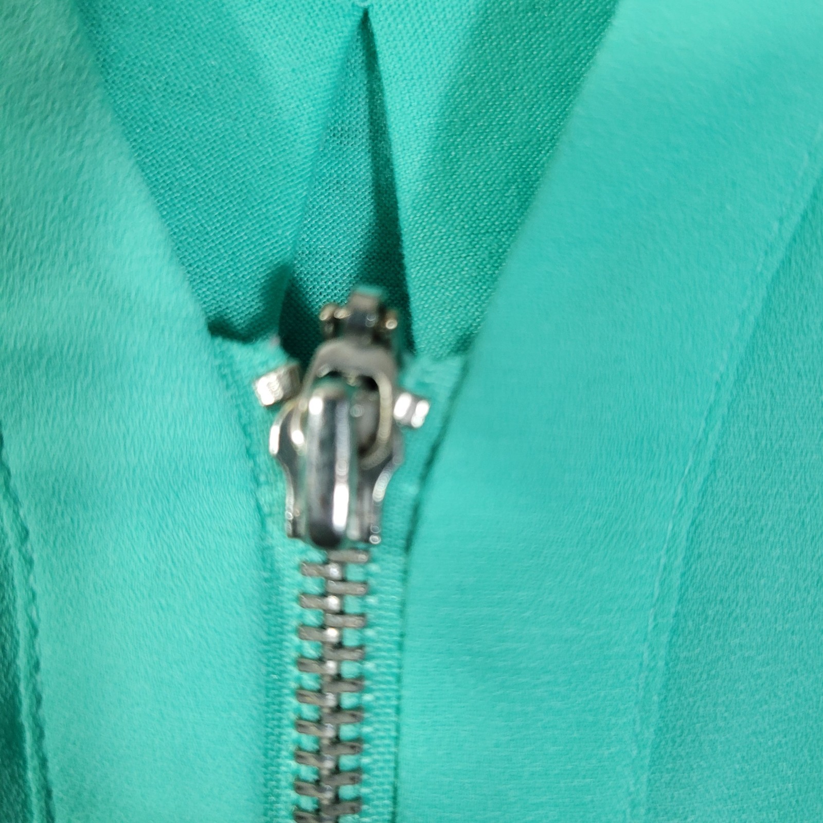 APT 9 Women sz Medium Mint Green 1/4 Zip Blouse Faux Pockets Semi Sheer Lined Bk