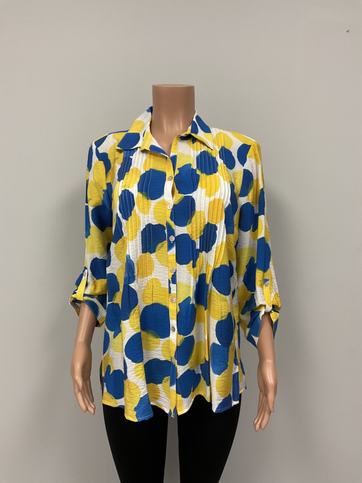 Women’s top – Multiples Essentials NWT