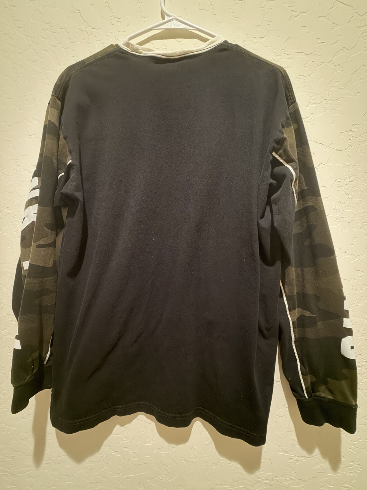 PINK Women’s Sweatshirt M Black/Green Camo Long Sleeve Crewneck Pullover