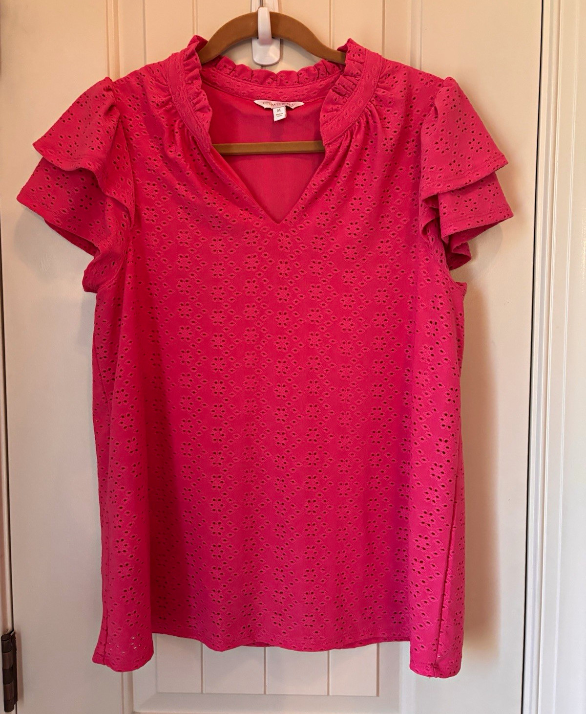 Crown & Ivy Eyelet Ruffle Flutter Sleeve V-Neck Blouse hot pink Women’s M