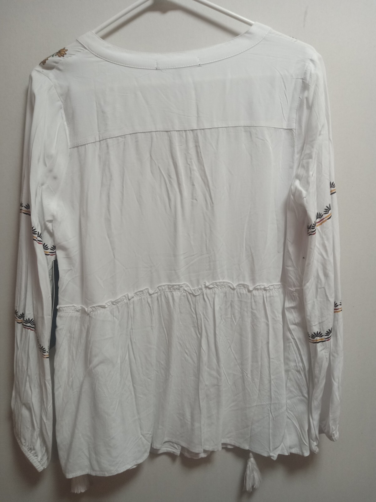 Always Indigo Blouse Womens Size Medium White w/ Floral Embroidery Boho NWT