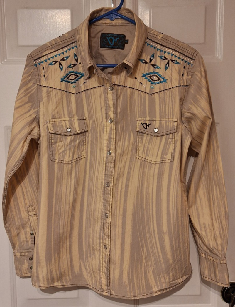 Cowgirl Hardware Embroidered Pearl Snap Aztec SouthWestern Shirt Size Medium LS