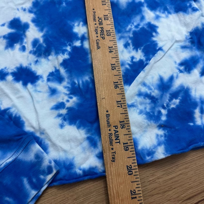 NWT New Era Women’s Los Angeles Rams Tie Dye Blue Long Sleeve Crop T-Shirt 2xl