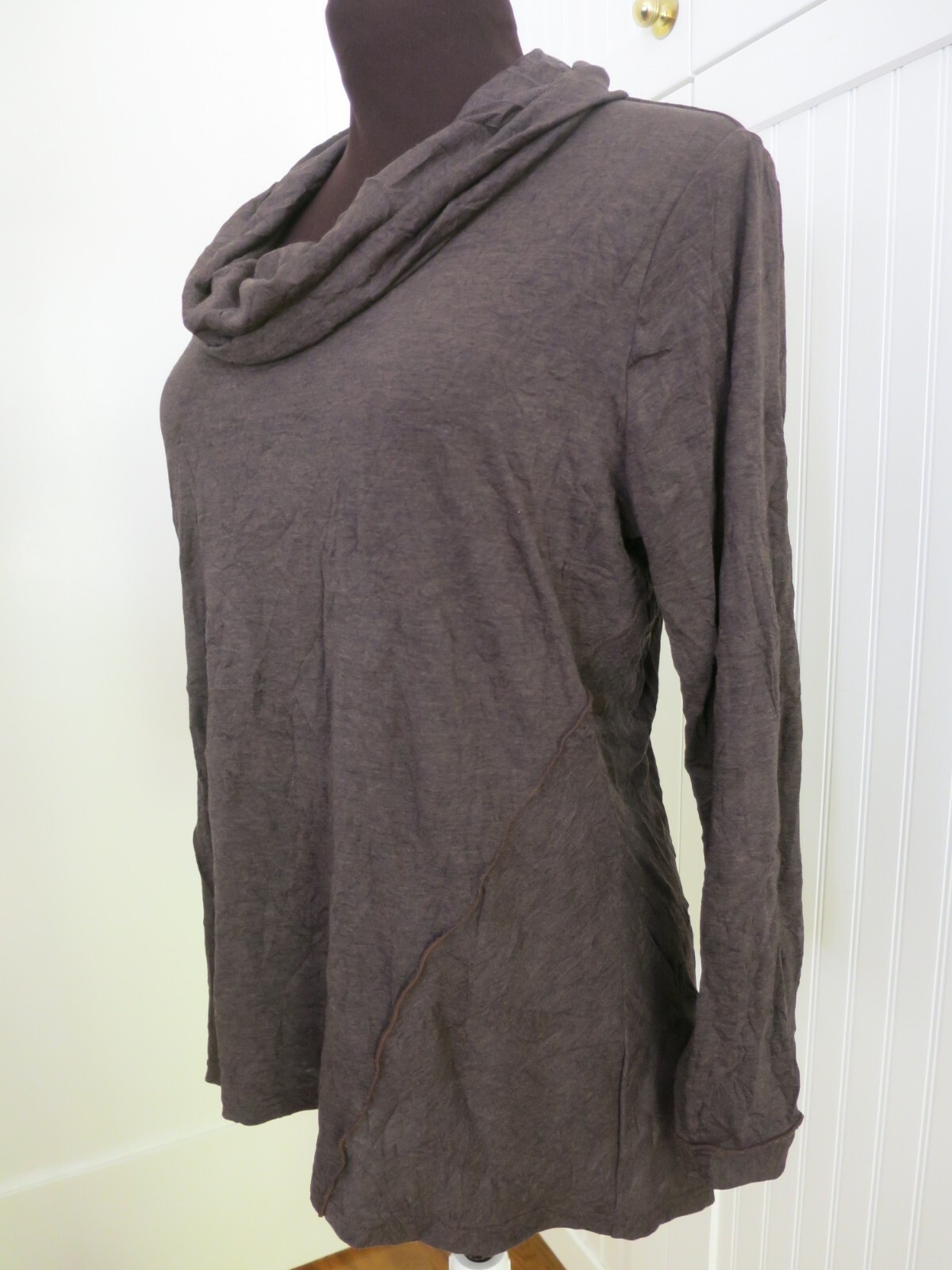 Apropos Nomadic Traders Brown Long Sleeve Cowl Neck Top Pull Over Size Medium