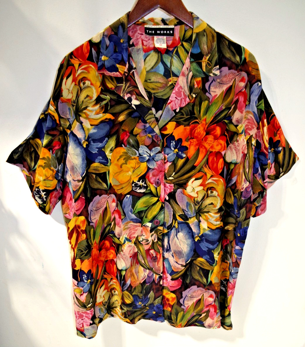 C28 Vintage Saks THE WORKS 100% Silk S/S Blouse 12 Floral Print Shirt Korea