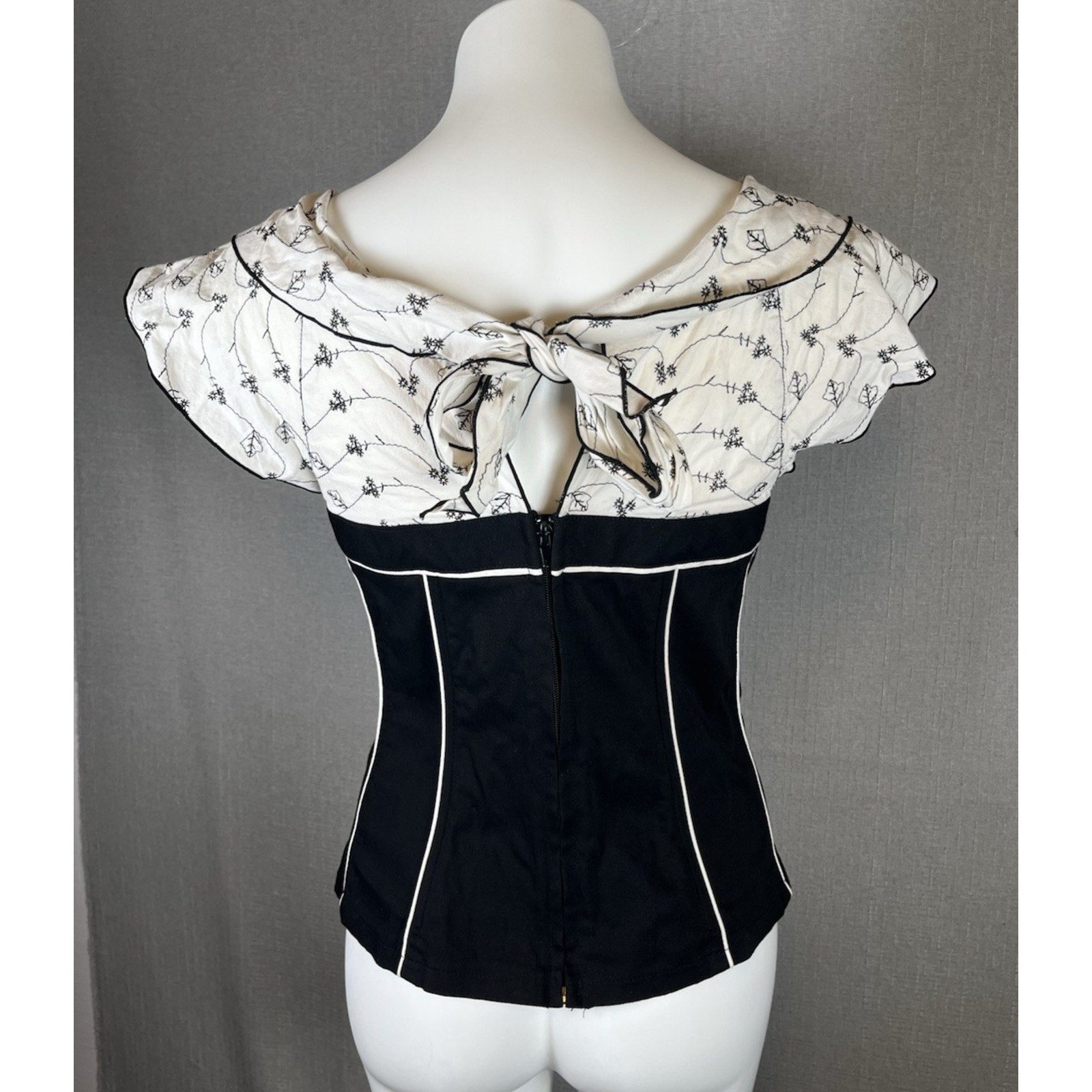 VTG Tripp NYC Black White Floral Corset Top Womens Plus Size 0 Large vs XL