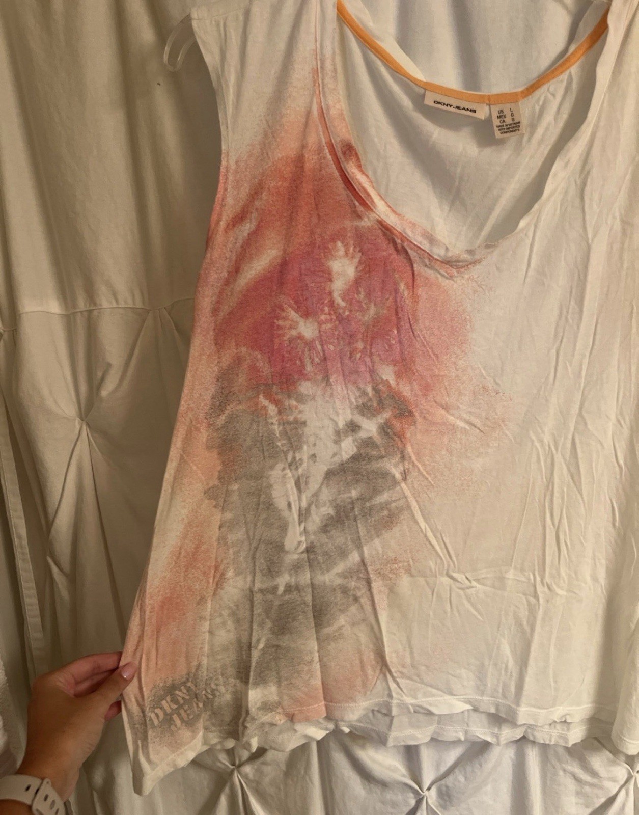 DKNY JEANS Women’s L Tank Top Sleeveless Scoop Neck Graphic Print White Pink