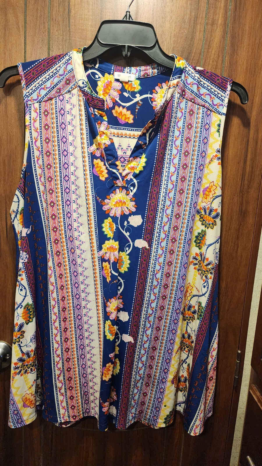 Westport Blouse Top Tunic Women’s 1X Floral Sleeveless Stretch V-neck