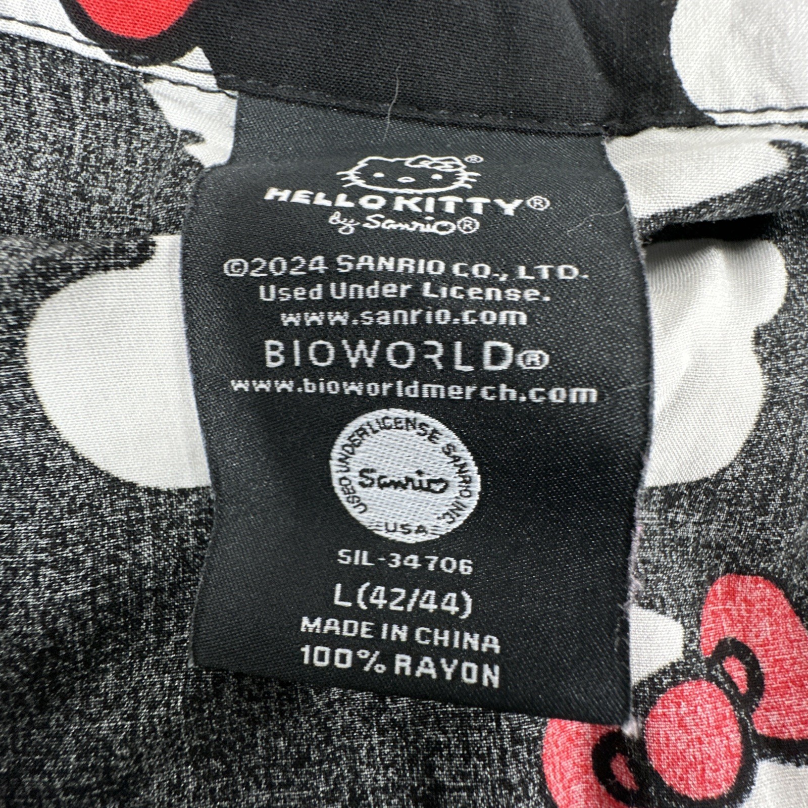 Hello Kitty Women’s Button Up Blouse Black Cloud Print Size L