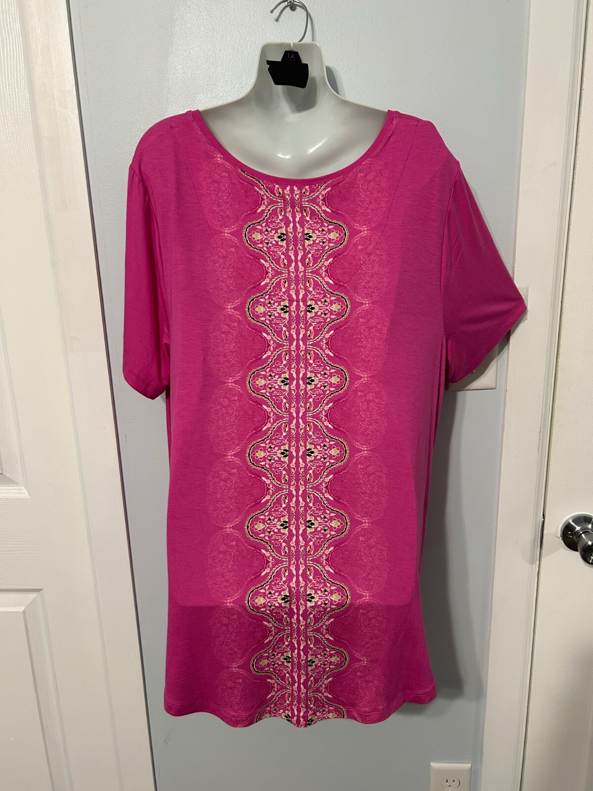 NWT JM Collection Petunia Pink Floral & Paisley Top with Short Sle Plus Size 1X