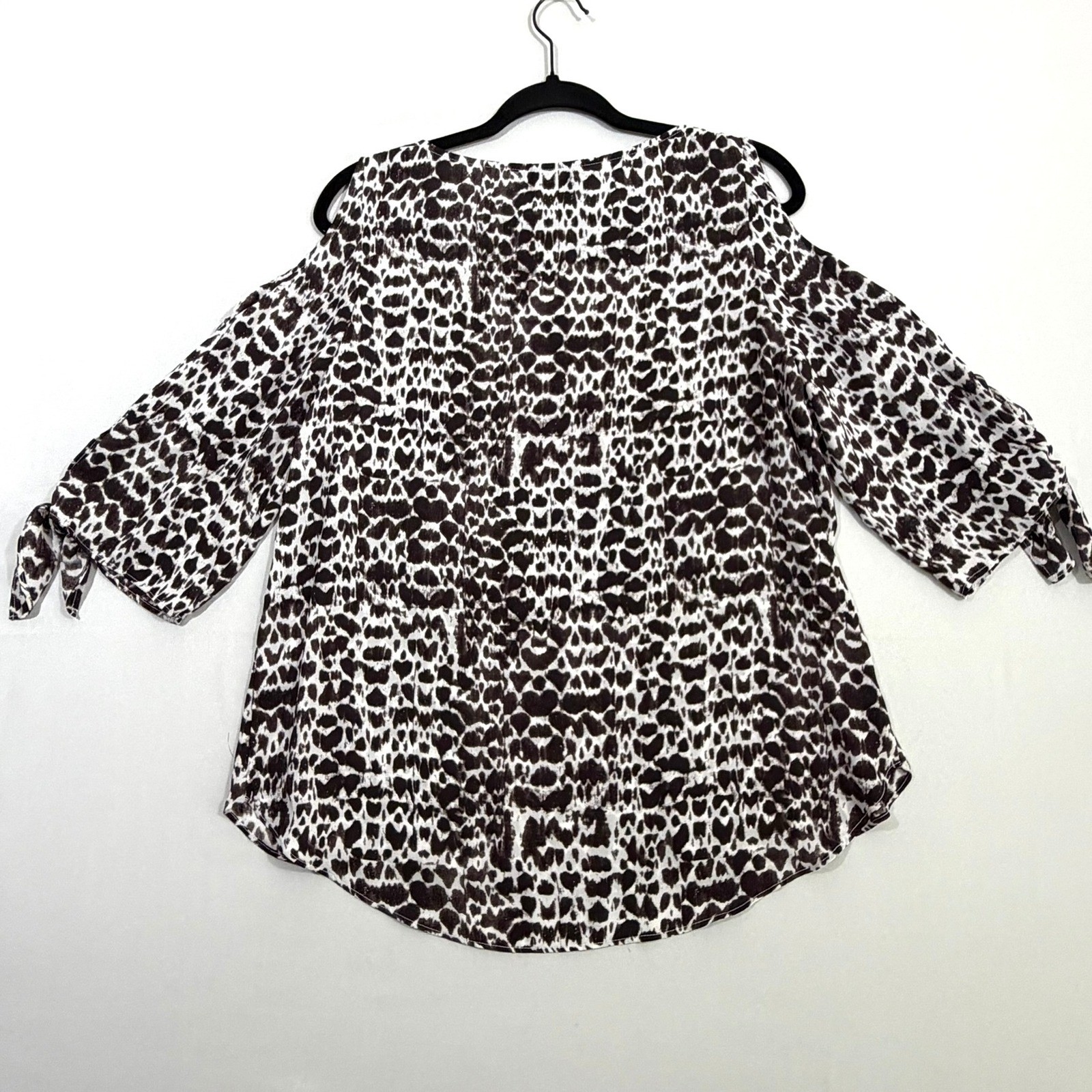 NWT Bold Elements Cold Shoulder Blouse Medium Brown White Animal Tie Sleeve