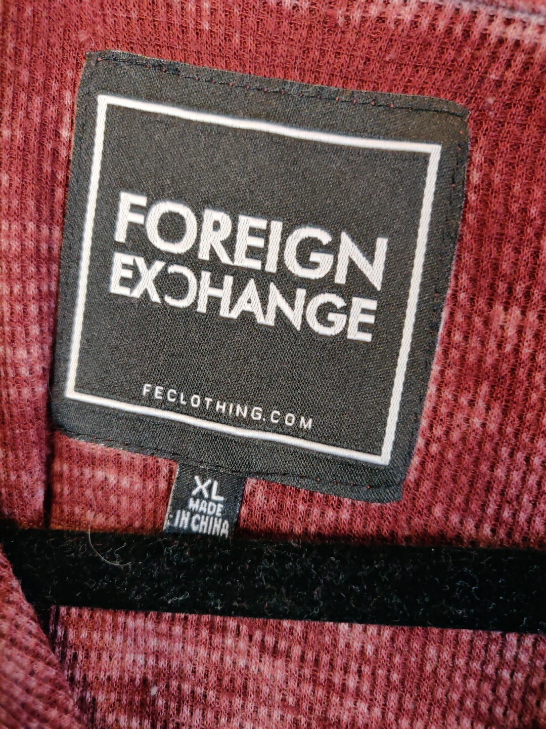 Foreign Exchange women’s XL hooded top maroon full zip long sleeves pockets