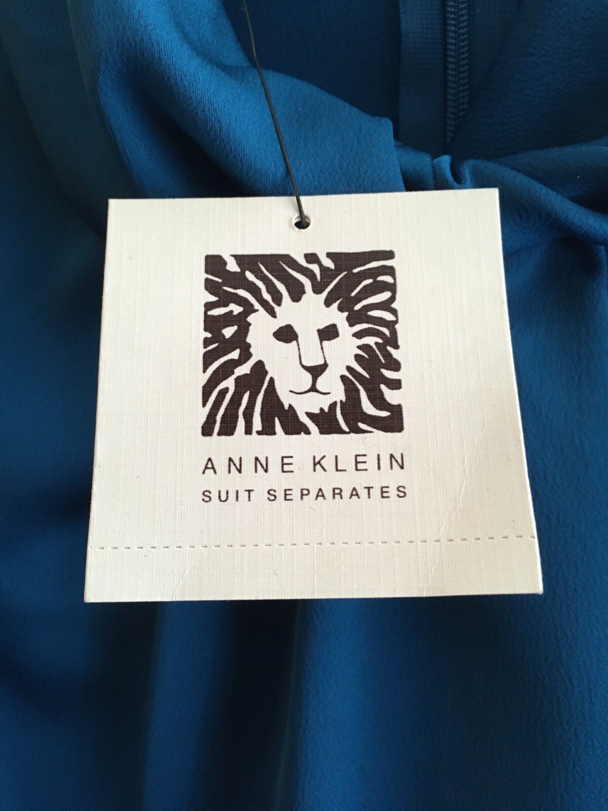 NWT Womens Cocktail Blouse Size 8 ANNE KLEIN Teal Blue Satin Wrinkle Free $69