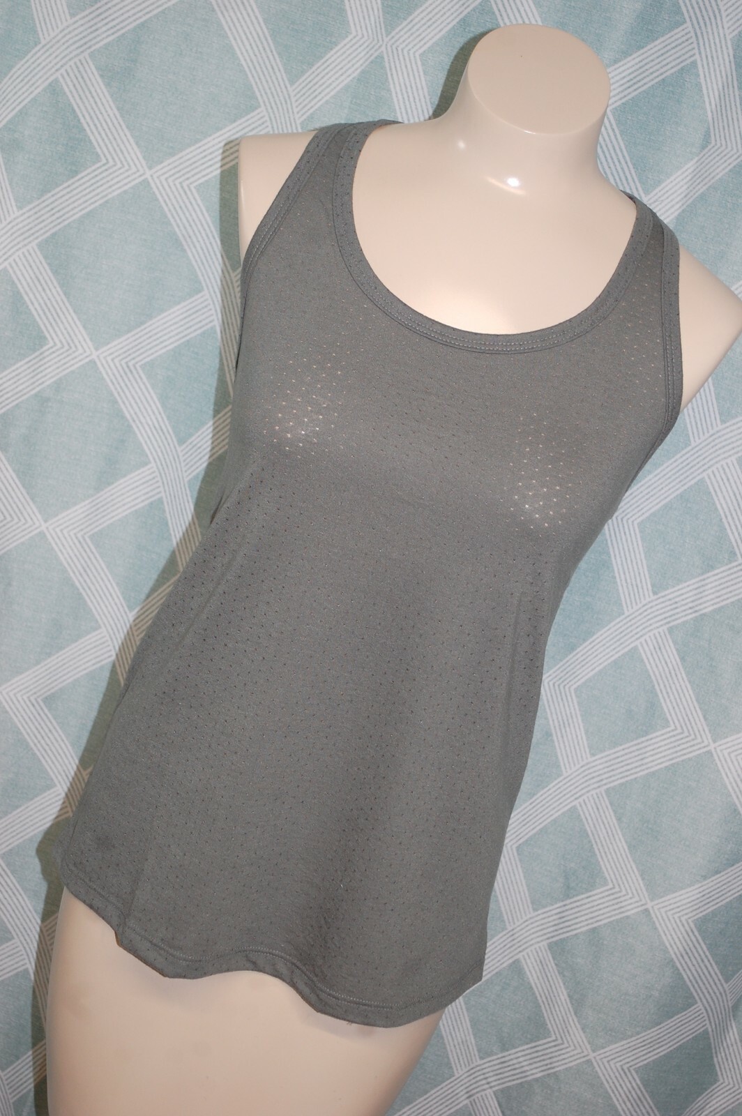 Womens ARMY GREEN RACERBACK TANK TOP Athletic AIR VENTED FABRIC Size XL 16-18