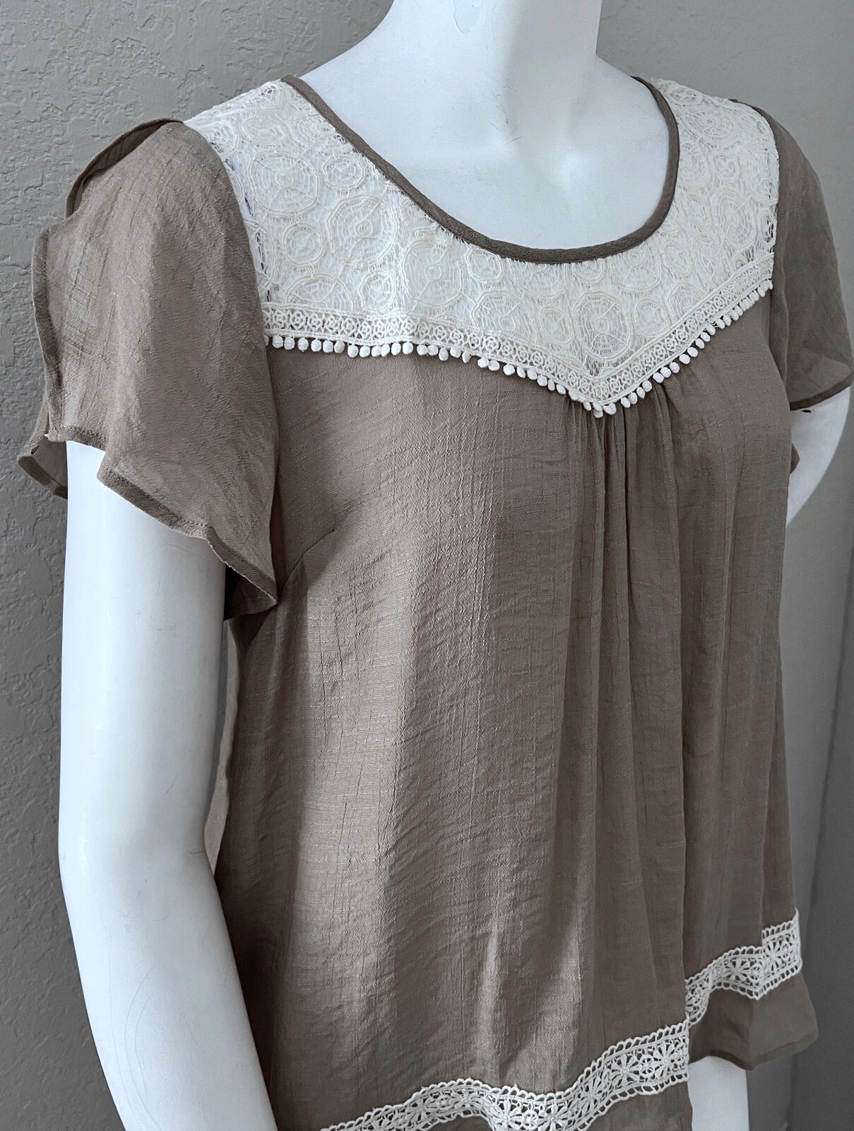 A’reve Lace Inset Flutter Sleeve Tunic Top Blouse Taupe Brown Plus XL 1XL 2XL