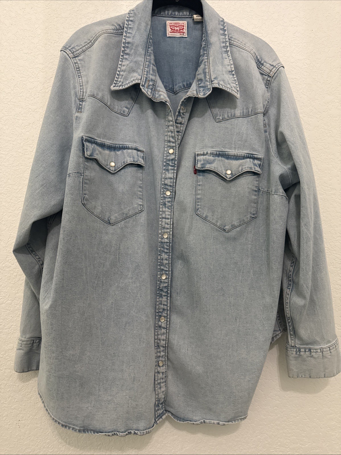 Levi Strauss And Company Plus Size Long Sleeve Light Blue 3X Pearl Snap
