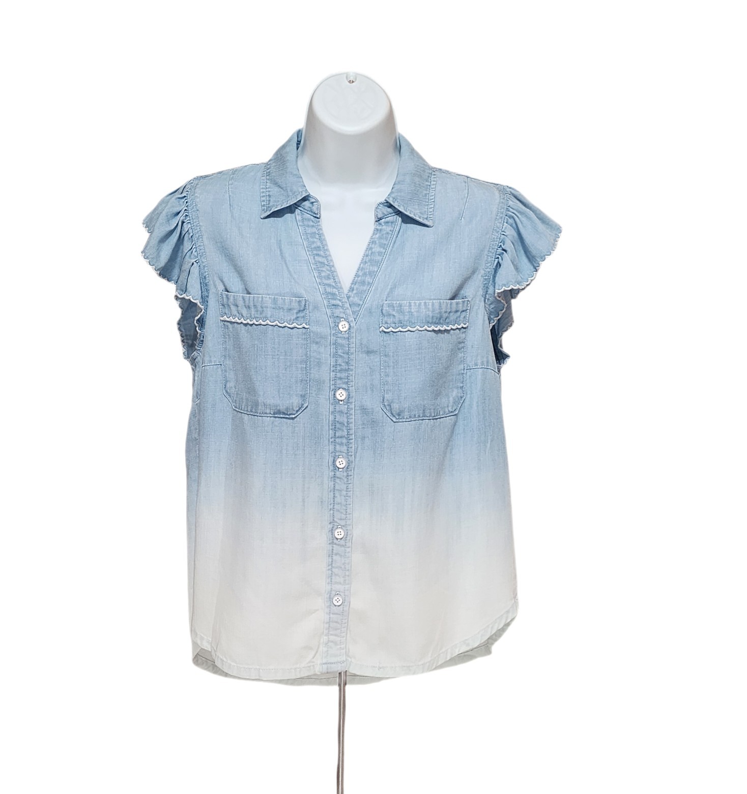 Democracy Flutter Sleeve Collared Scalloped Trim Chambray Button Down Top M