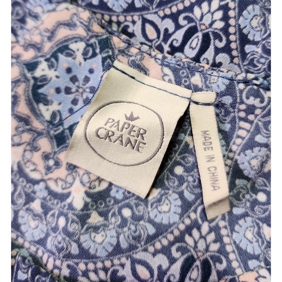 Paper Crane Sleeveless White Blue Pink Paisley Halter Style Size Large