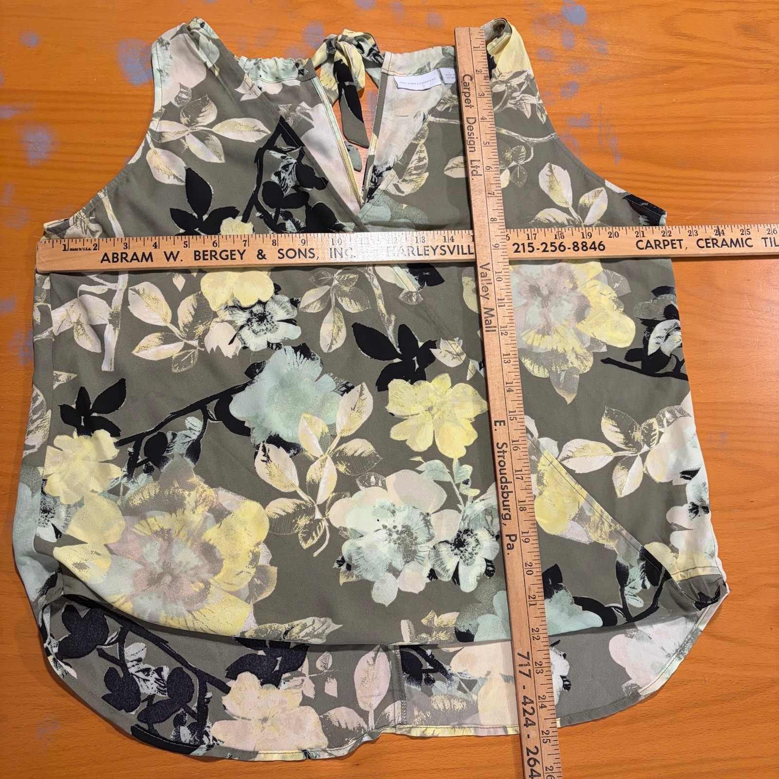 New York & Co Women Green Floral Faux Wrap Blouson Tank Top L Tie Back Flowy Y2K