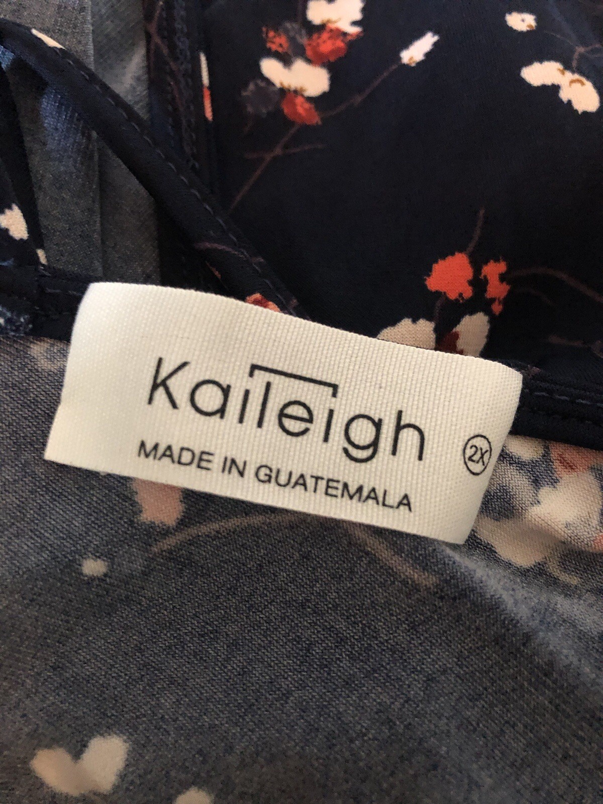 Kaileigh Kris Cross Straps Tank Top Size 2X Blue Floral Easy Care Stretch Cami