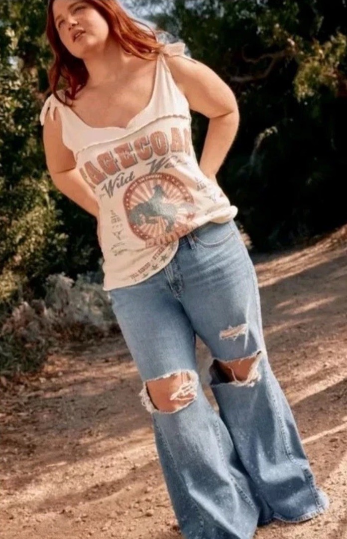 Torrid Festi Stagecoach Rodeo Tank Top Size 2 2X 18-20 Relaxed Fit NEW NWT