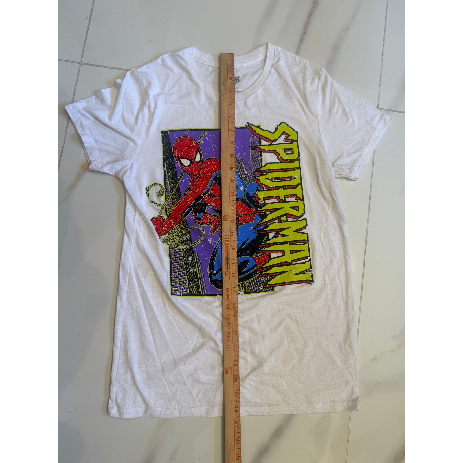 Marvel Spider-Man Graphic T-Shirt White Small Comic Book Print Tee