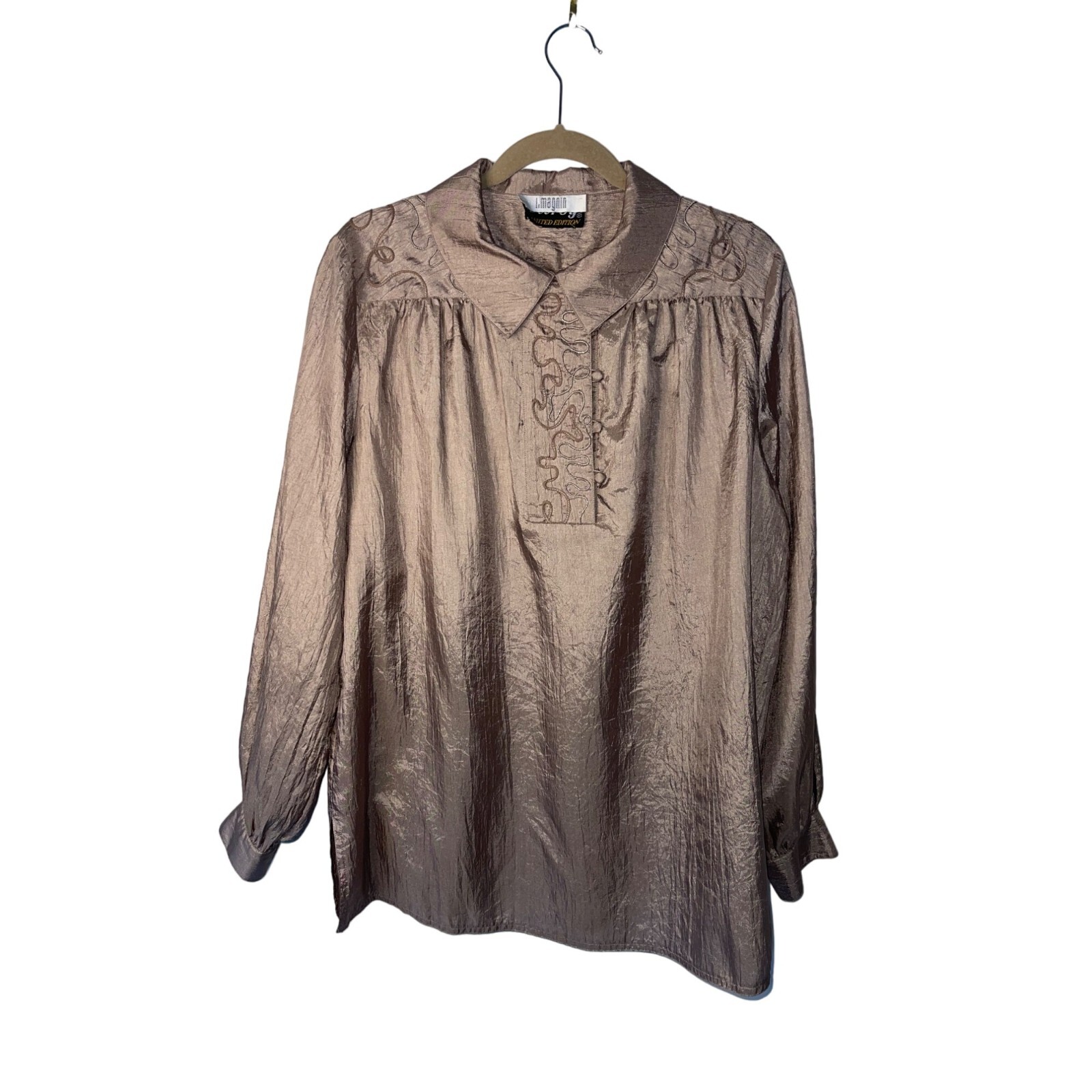 I. Magnin Wilroy Limited Edition Shirt Womens Vintage Size XL Tan Embroidered