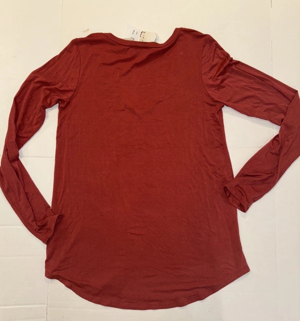 NWT Women’s Mittoshop Green Label V Neck LS Top Size Med Orange Bamboo Fabric