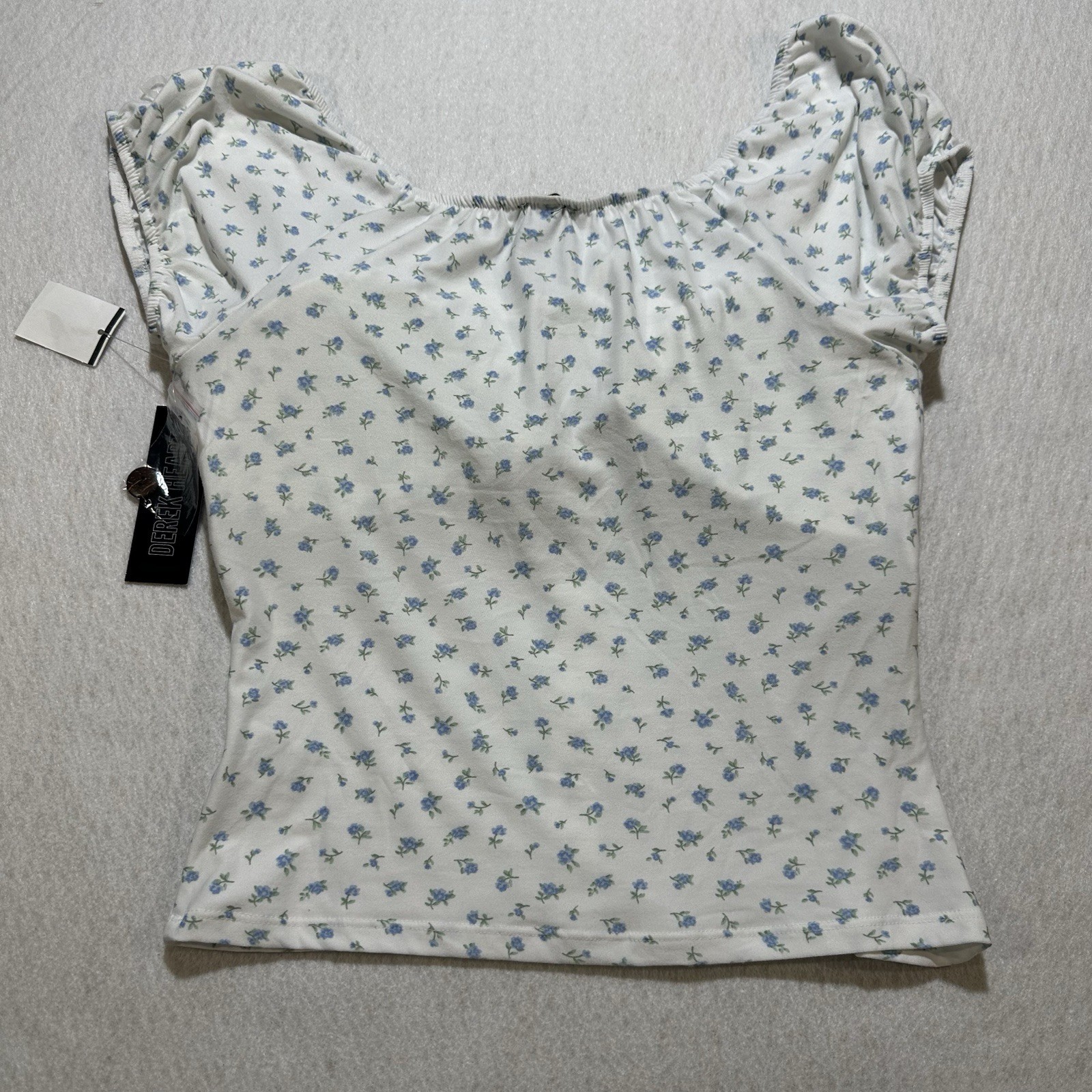 Derek Heart Women’s White Blue Floral Knit Round Neck Puff Sleeve Button Large
