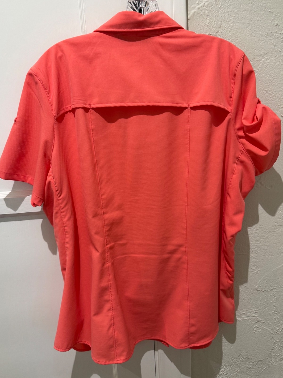 REI Short Sleeve Blouse Shirt Four Pockets Coral Size XL