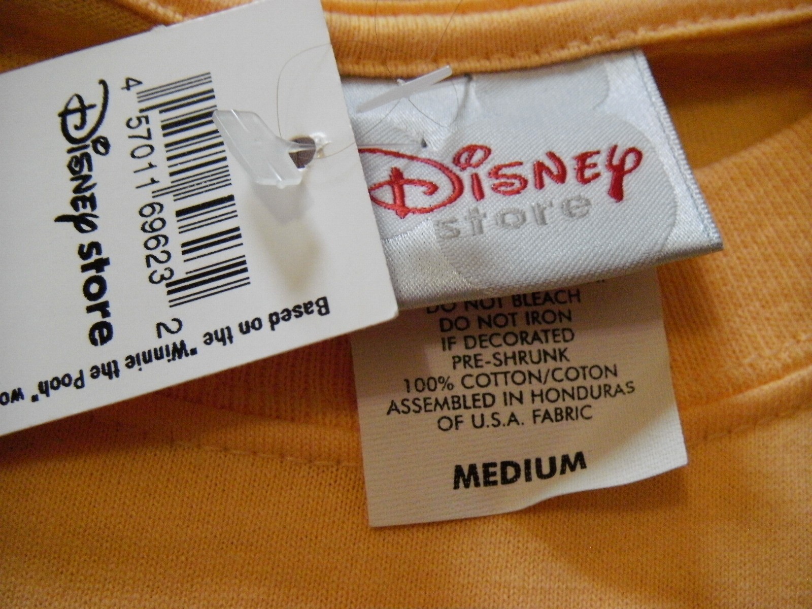 Disney Store POOH Vintage T-Shirt Women Medium Light Orange Crew Short Sleeve
