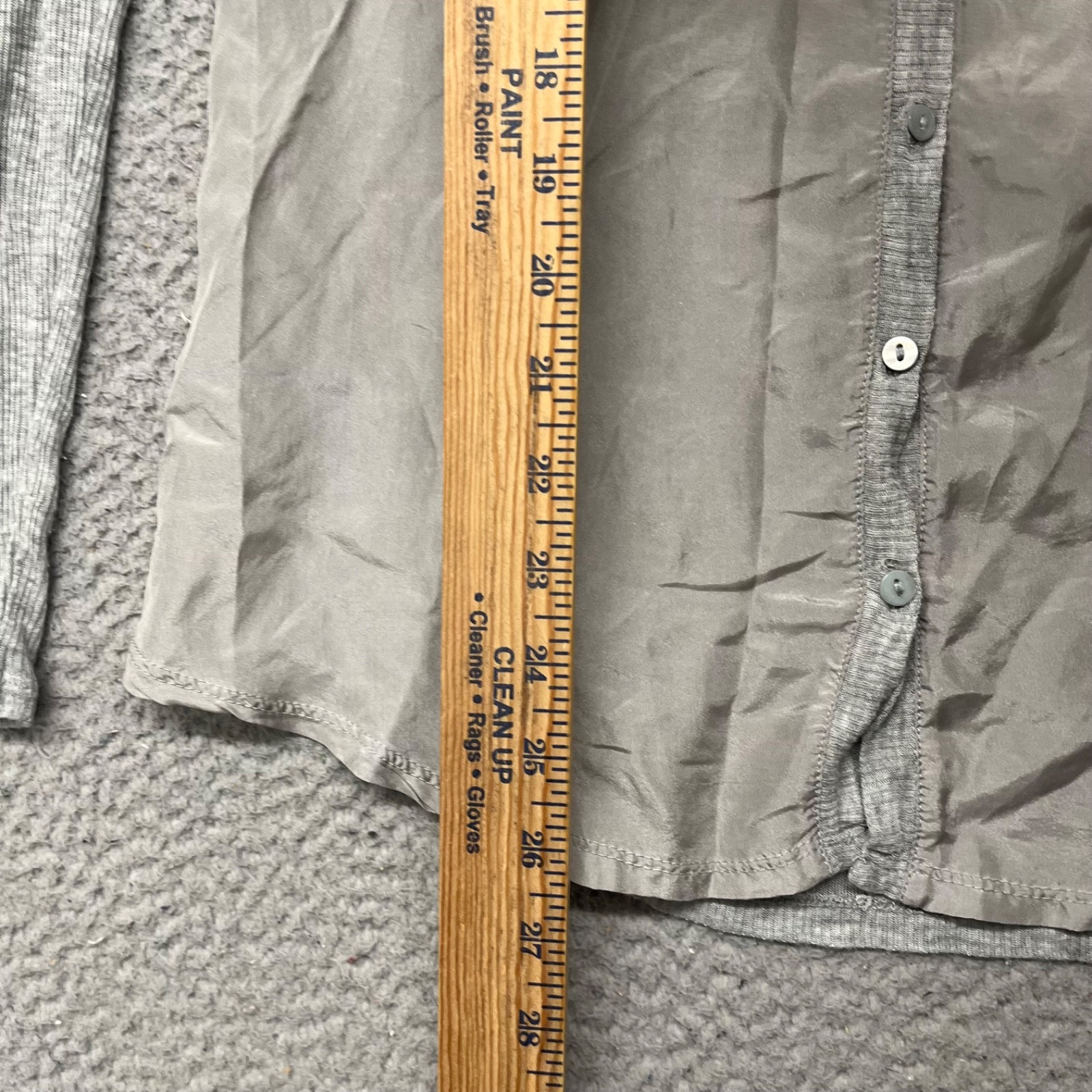 Johnny Was Pete & Greta Top Womens M Gray Silk Button Up Minimalist *Read*