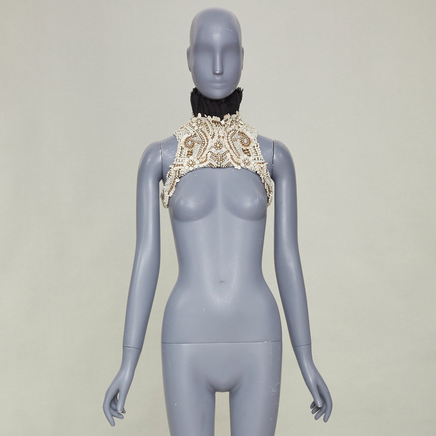 rare ALEXANDER MCQUEEN 2013 Runway pearl bead embroidery halter neckpiece IT40 S