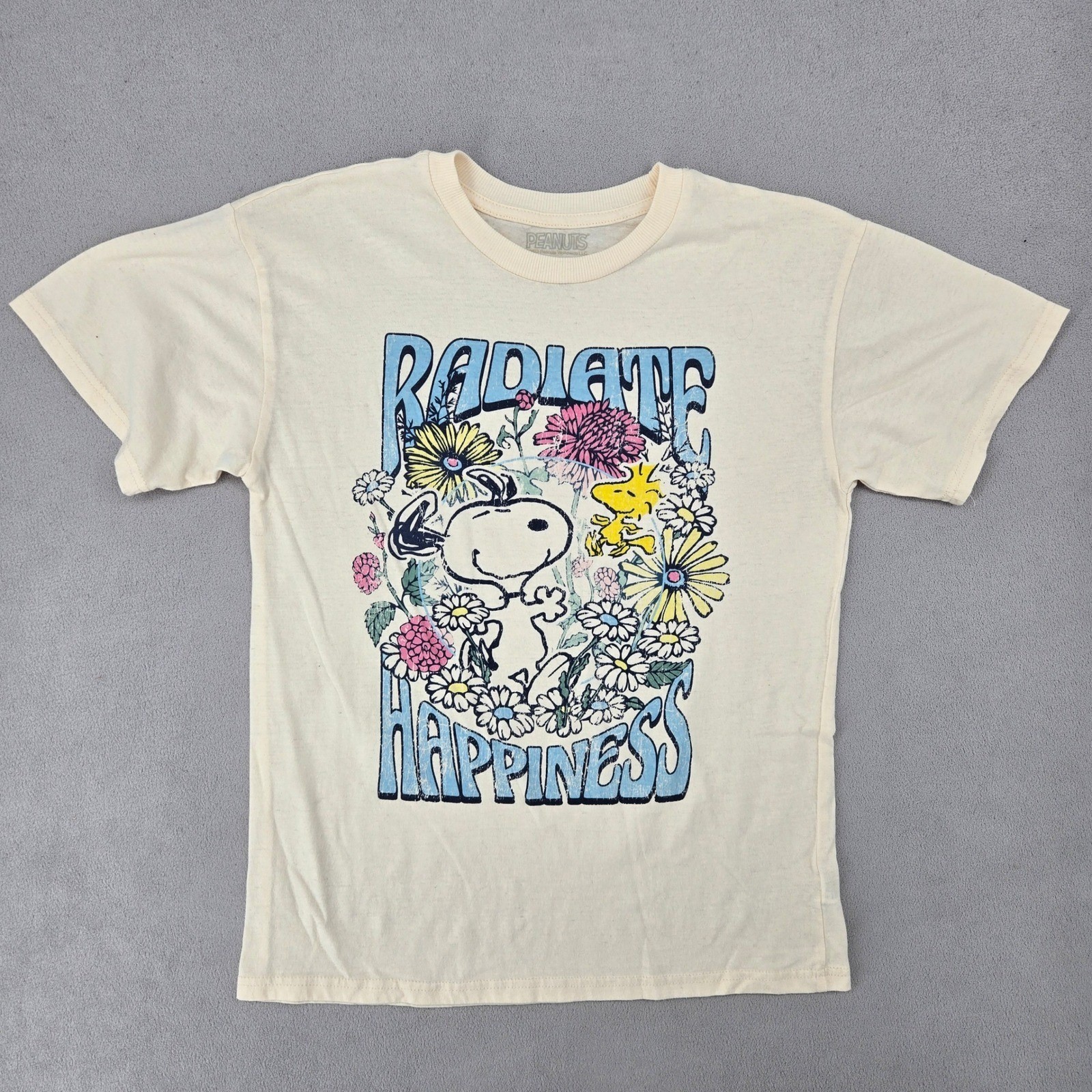 Peanuts Womens Medium Radiate Happiness Snoopy Woodstock Floral Graphic Tee