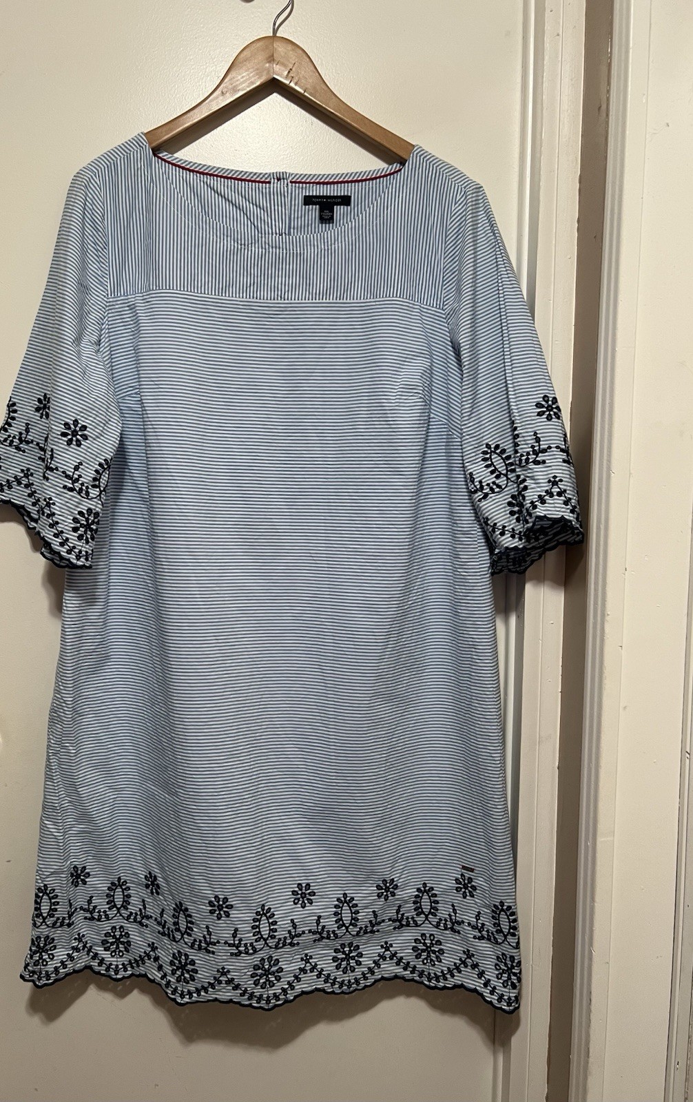 Tommy Hilfiger Women’s Blue White Striped Shift Dress Embroidered Casual XXL