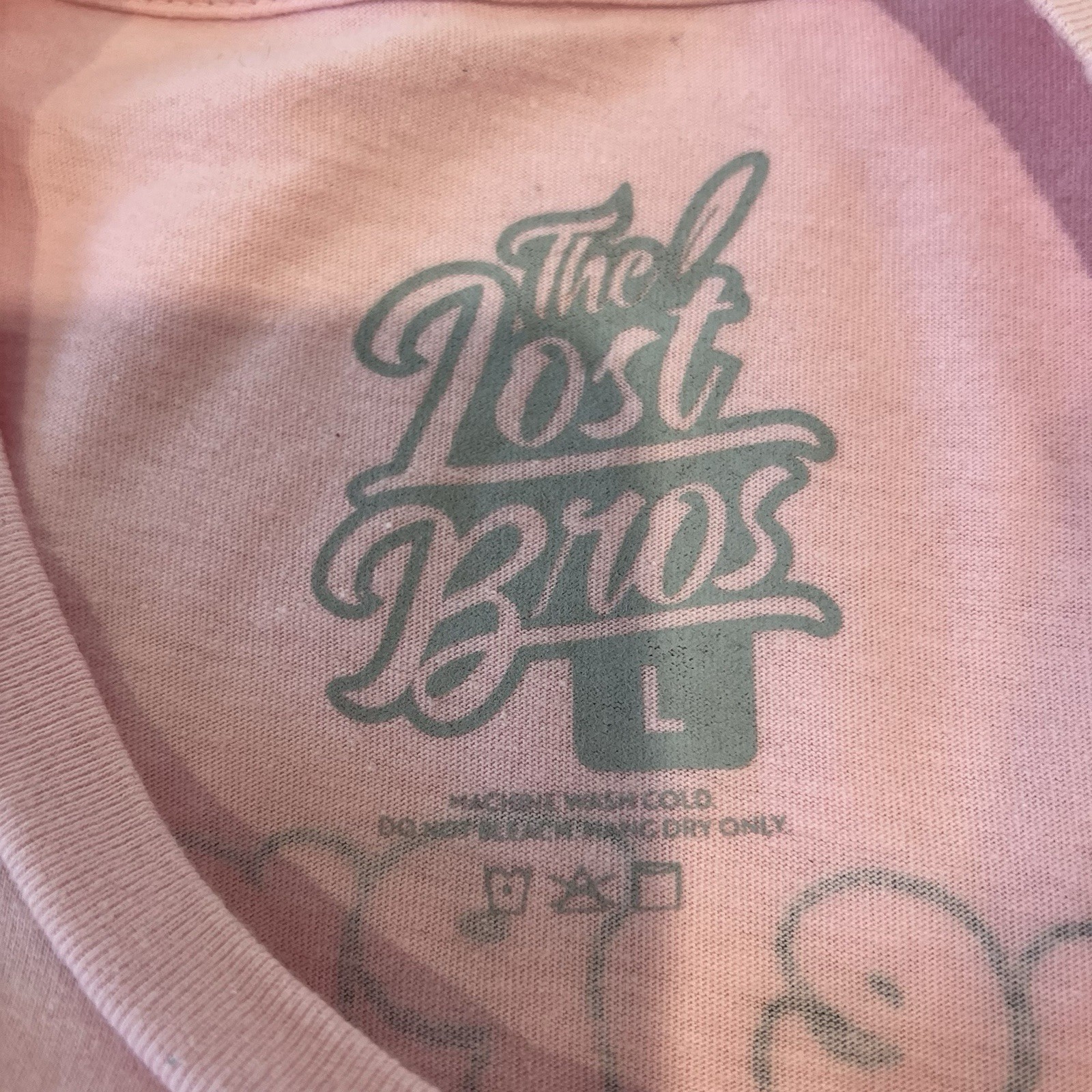 Lost Bros Alice In Wonderland It’s Me Hi I’m The Problem Pink Tee Shirt Large