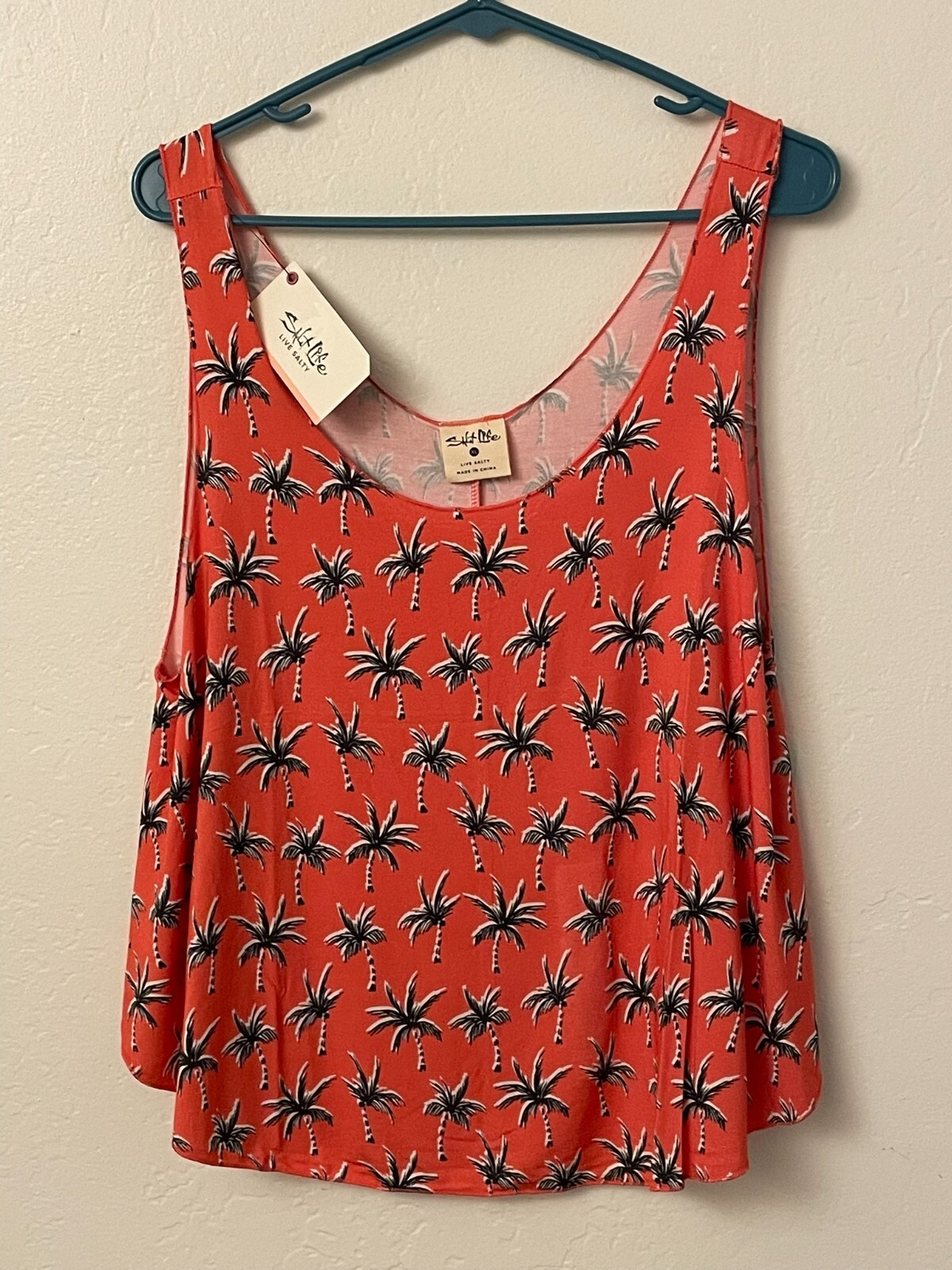 409m- NWT Salt Life Women’s Tank Top Size m NEW Palm Tree Red/Black
