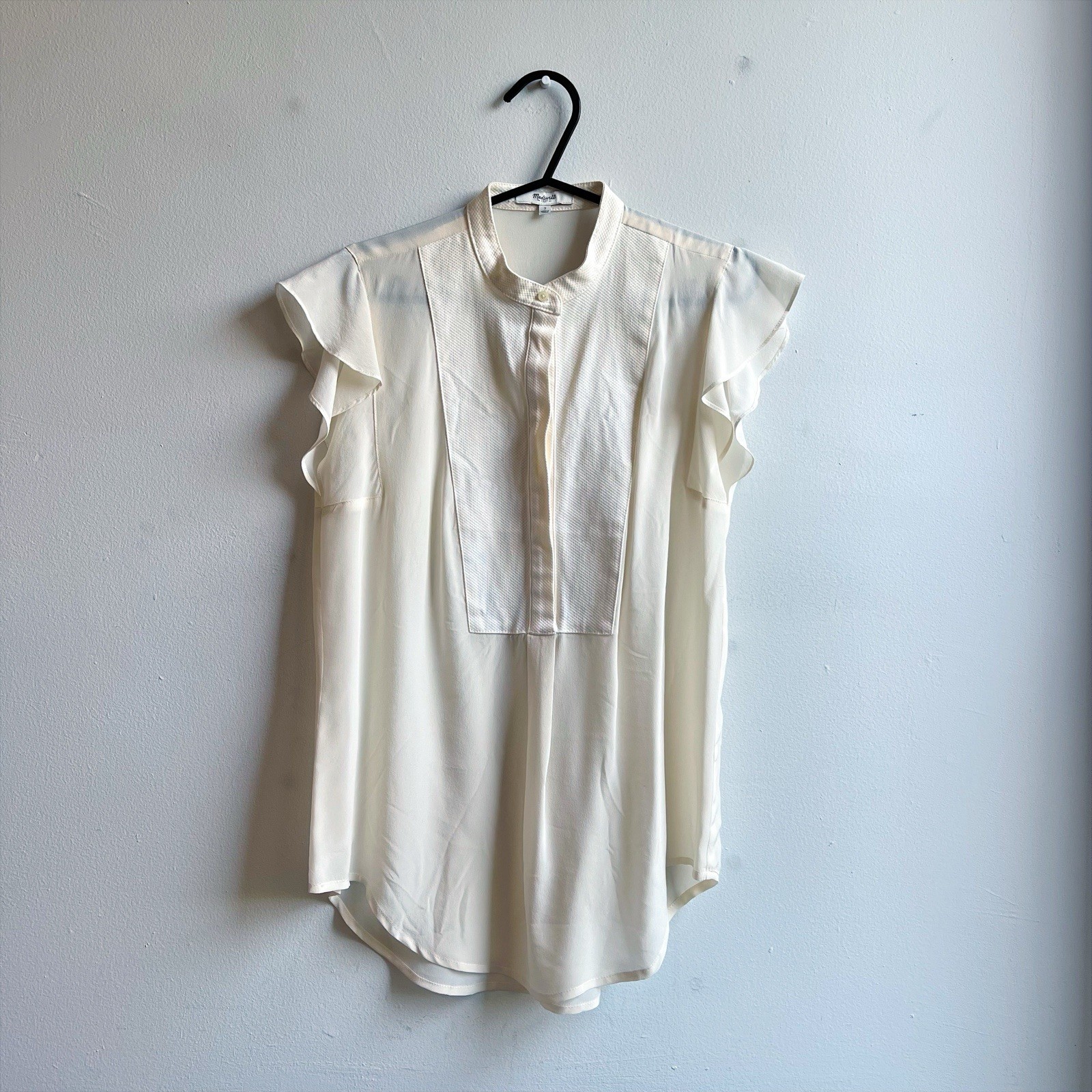 Madewell cream silk sleeveless flowy blouse flutter sleeves sz 2