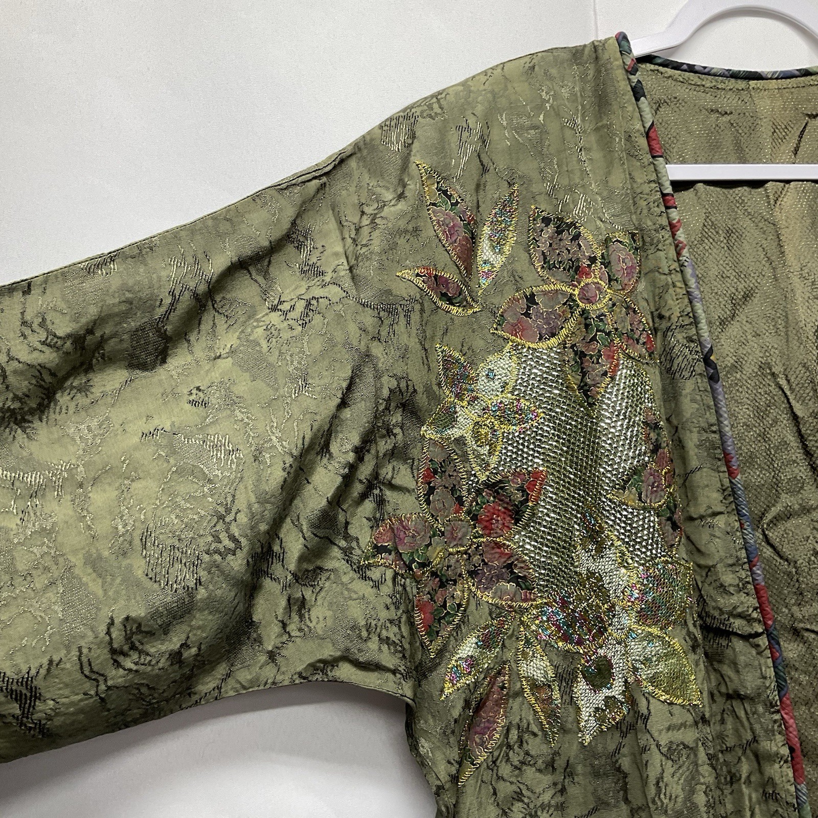 VTG Unbranded Women’s Rayon Kimono Cardigan Size Large Made In Korea Embroidered