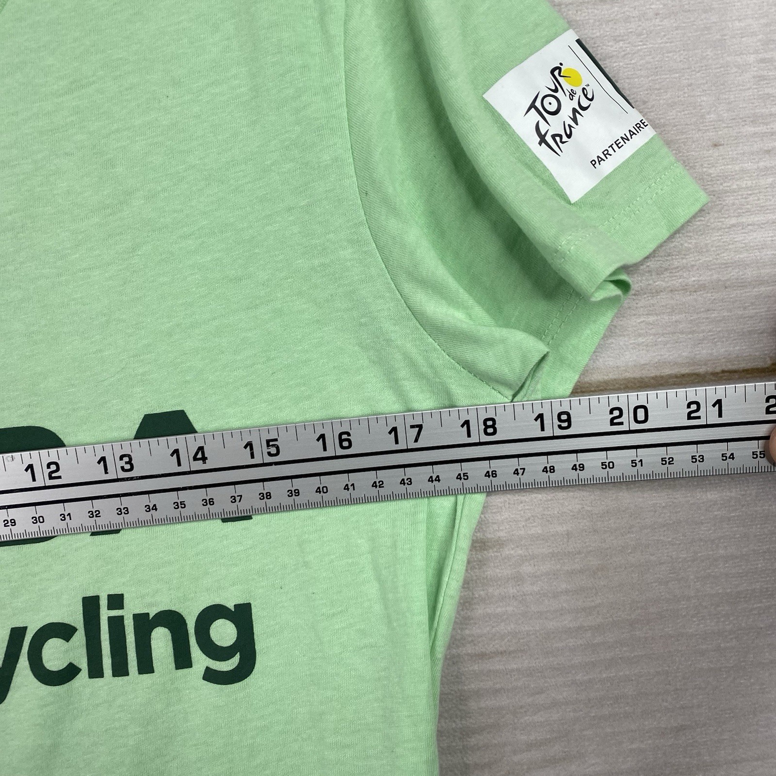 Skoda We Love Cycling Tee Shirt Womens M Green Tour de France Promo QR Logo