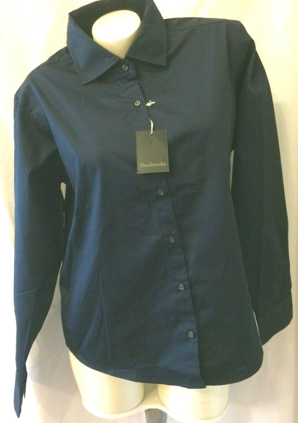 Dunbrooke Easy Care Basic Button Down Blue Long Sleeve Shirt Misses Size L NWT