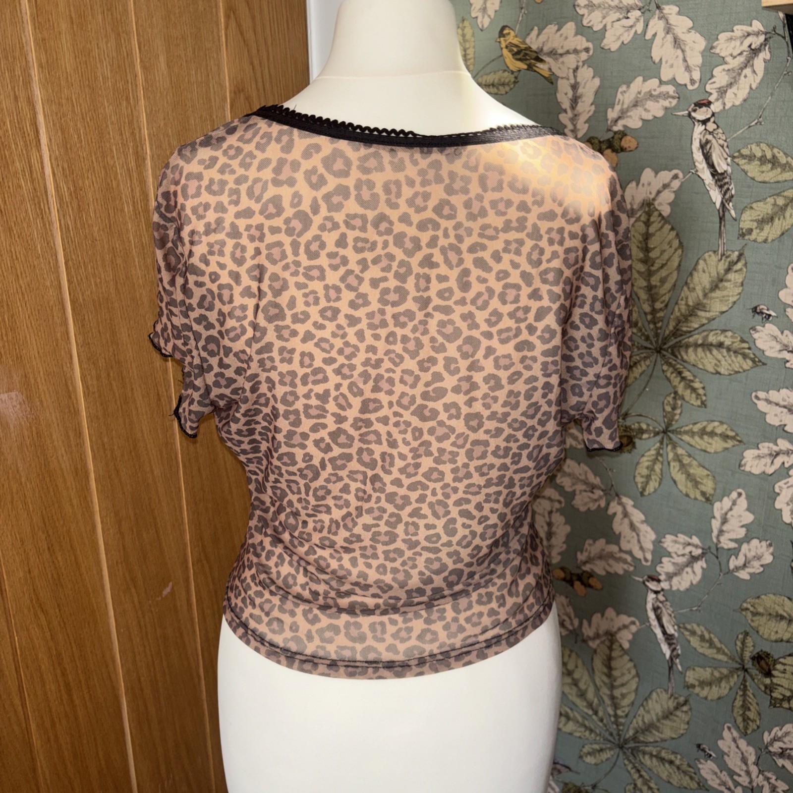Y2K Leopard Print Baby Tee UK M Indie Sleaze Mob Wife McBling Tie Front Top